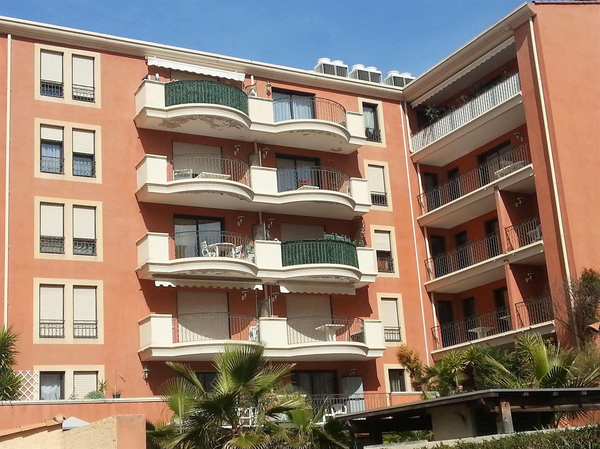 Saint-Raphaël Residences Les Venitiennes מראה חיצוני תמונה